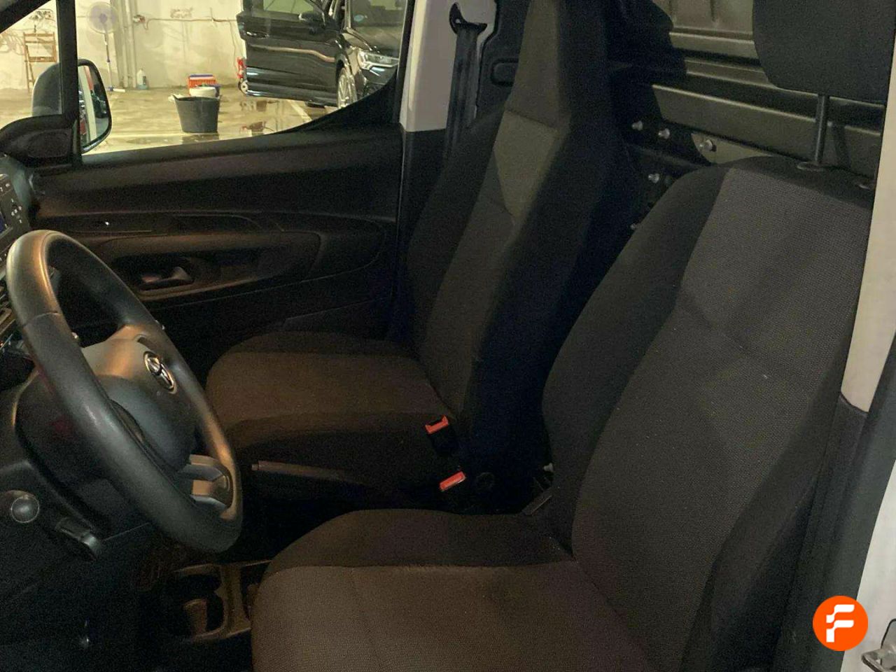 Foto Toyota Proace 19