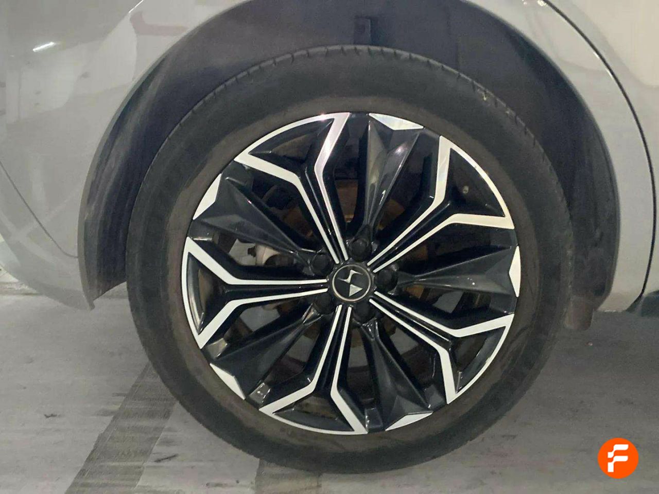 Foto DS Automobiles DS 4 30