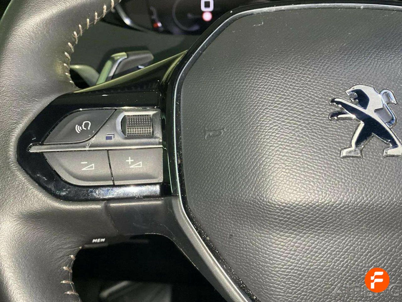 Foto Peugeot 5008 12