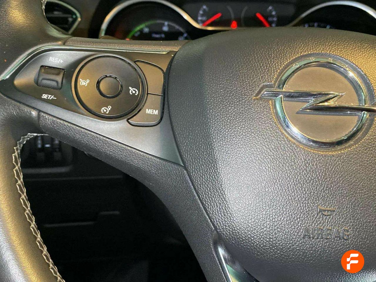 Foto Opel Grandland X 12