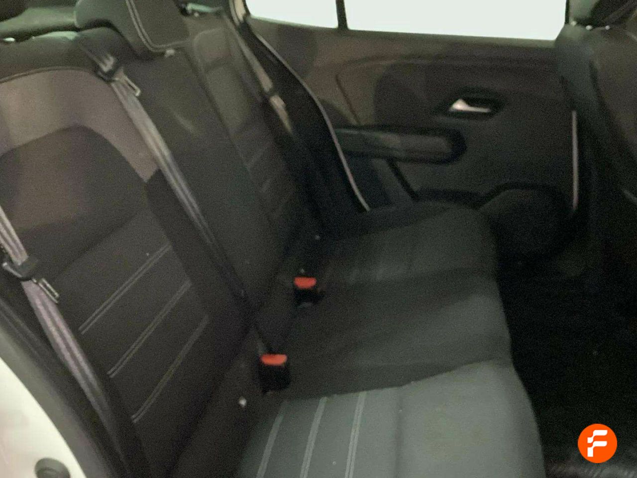 Foto Dacia Logan 26