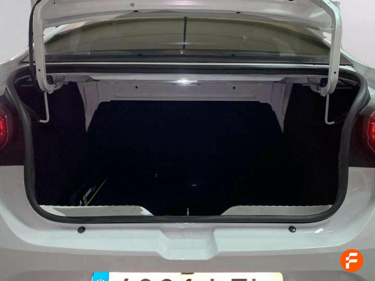Foto Dacia Logan 27
