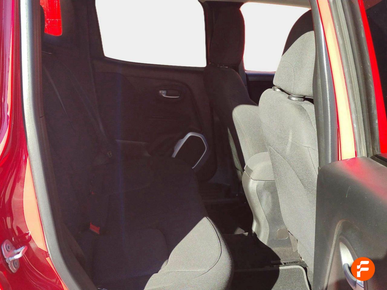 Foto Jeep Renegade 15