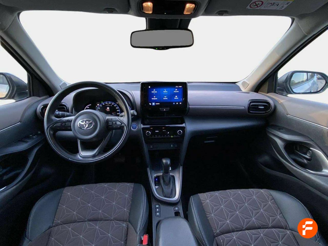 Foto Toyota Yaris 10