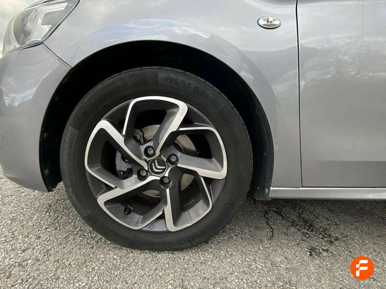 Foto Citroën C-Elysèe 18
