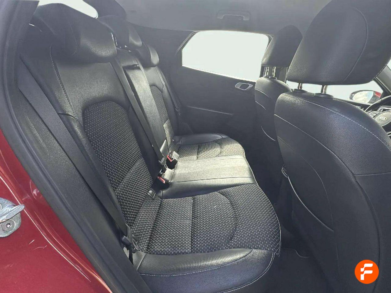 Foto Kia XCeed 13