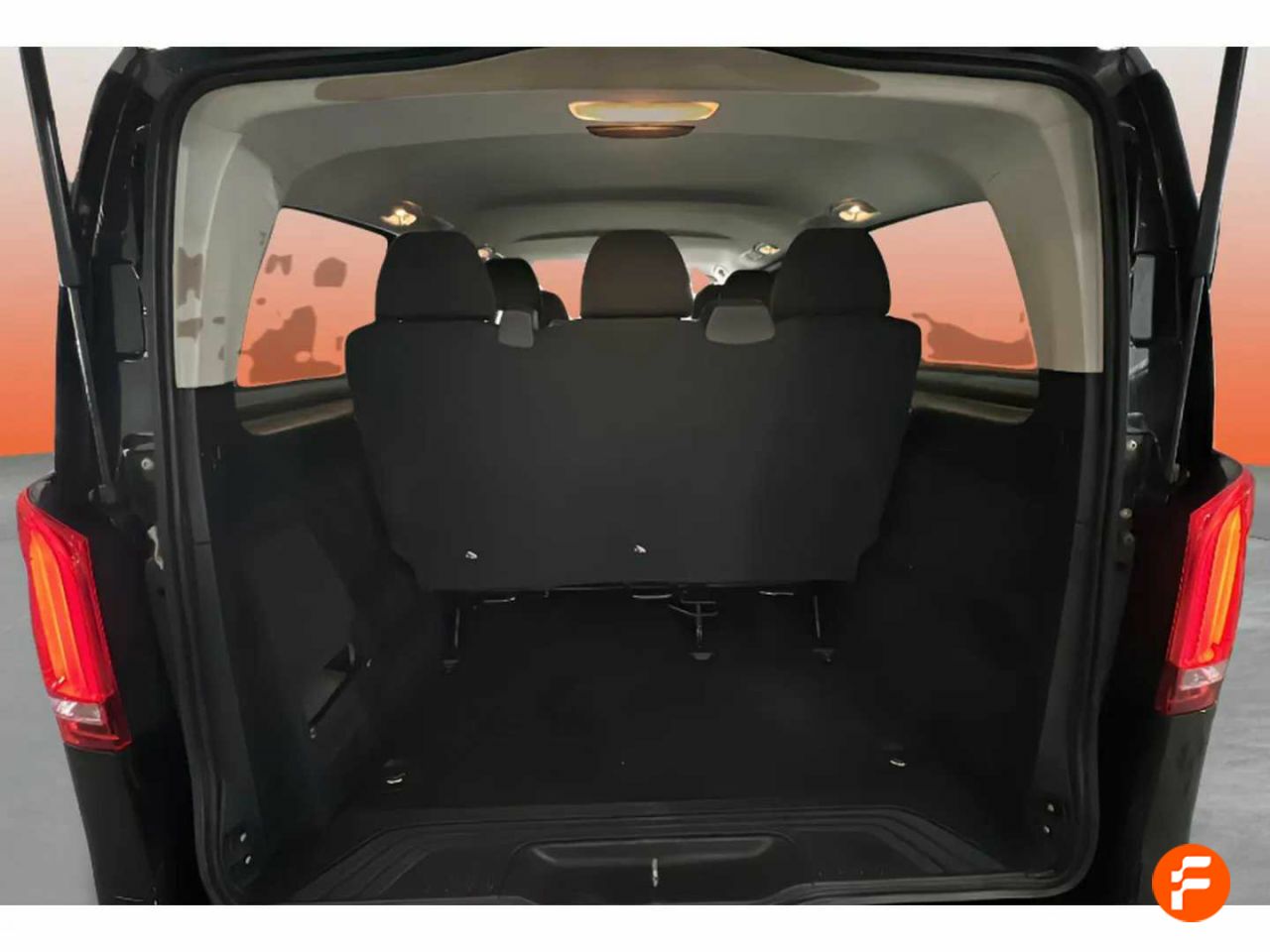 Foto Mercedes-Benz Vito 16