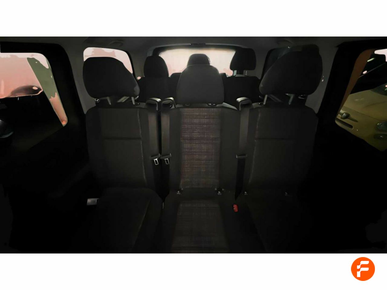 Foto Mercedes-Benz Vito 25