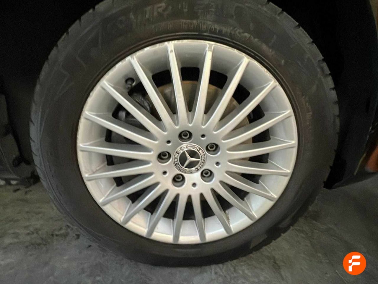 Foto Mercedes-Benz Vito 35