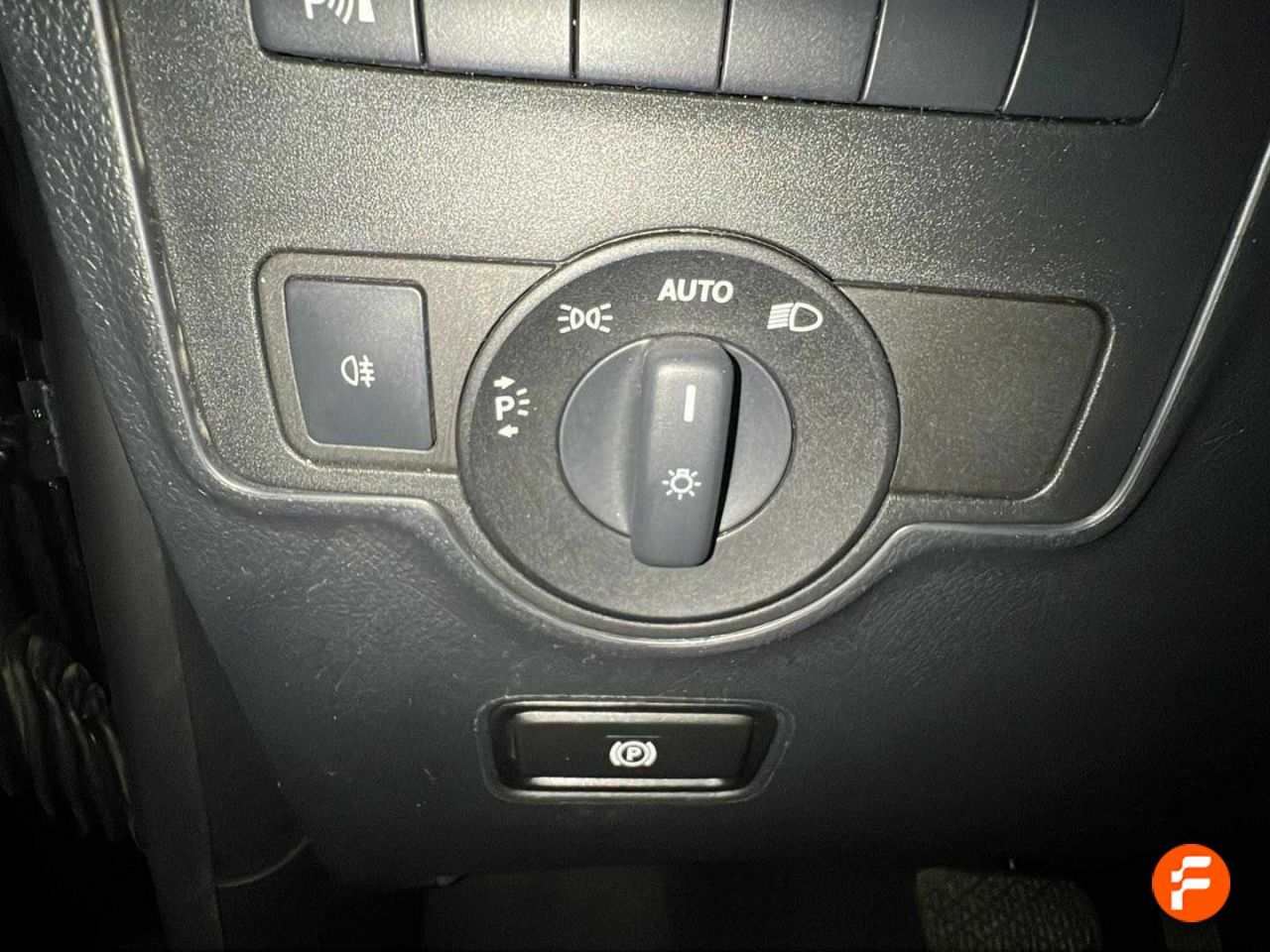 Foto Mercedes-Benz Vito 36
