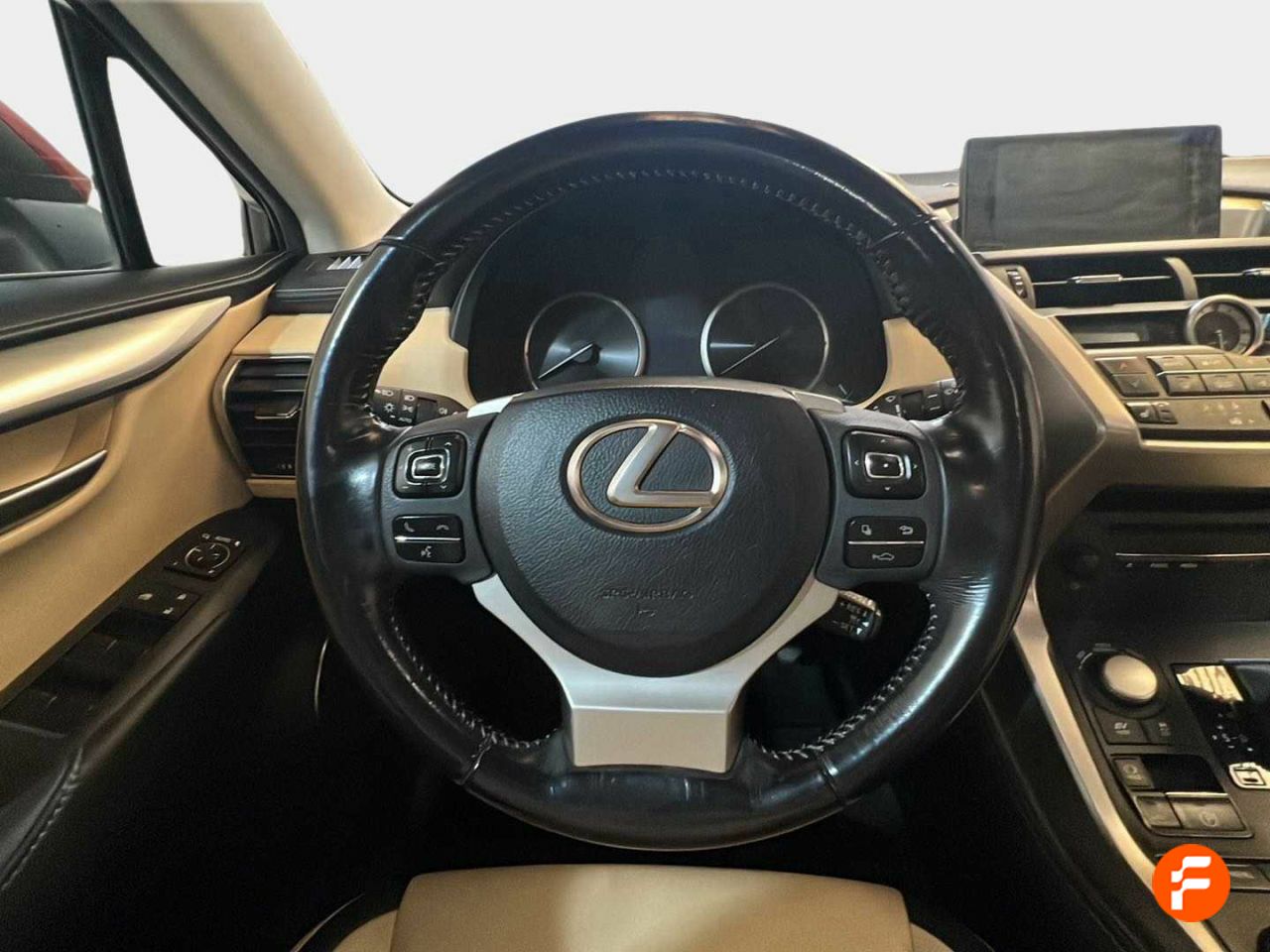 Foto Lexus NX 11