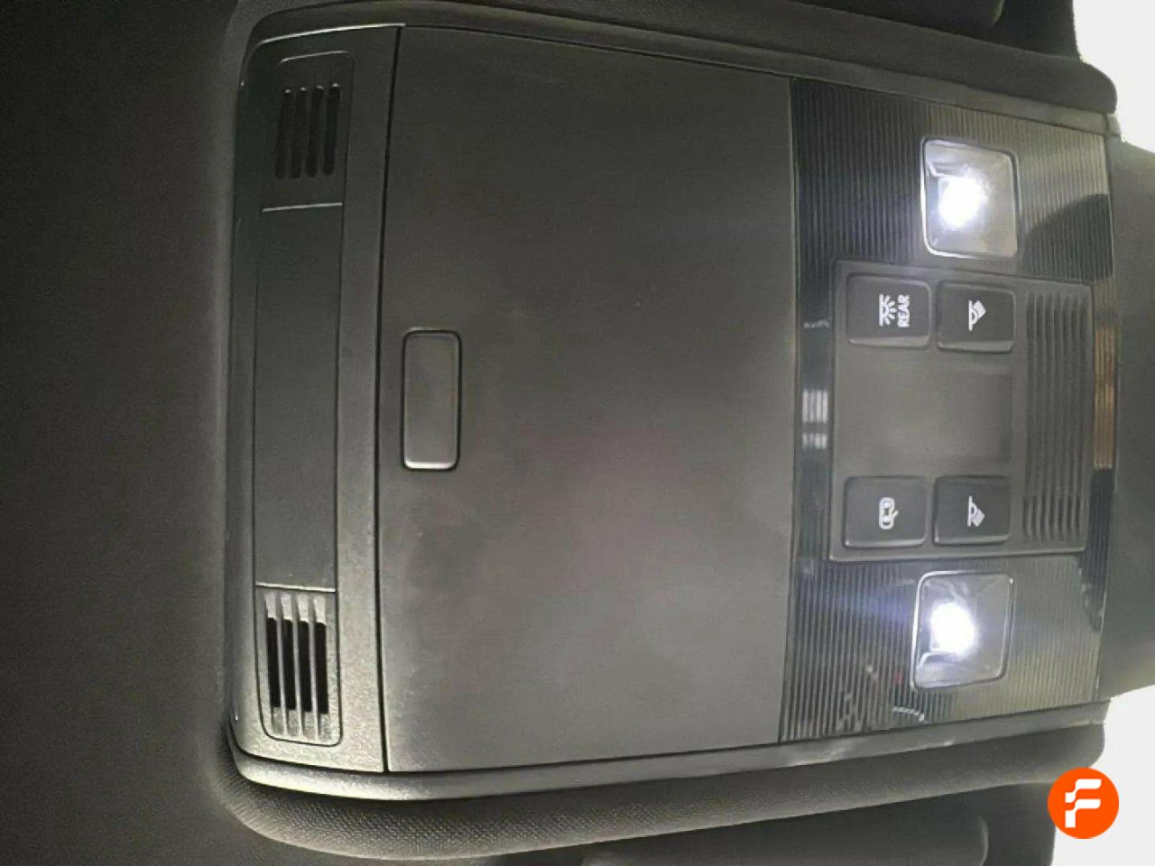 Foto Volkswagen Golf 33