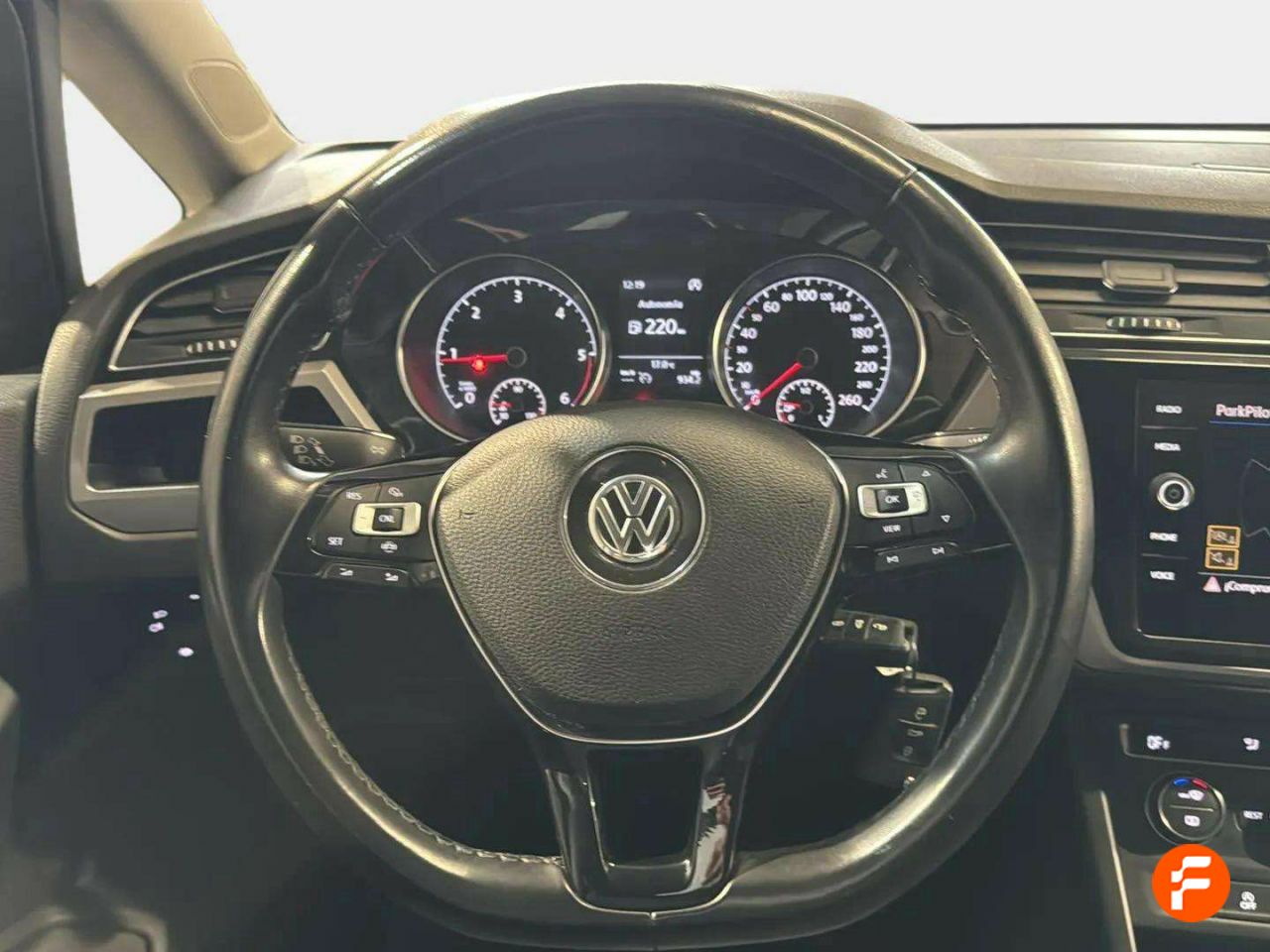 Foto Volkswagen Touran 11