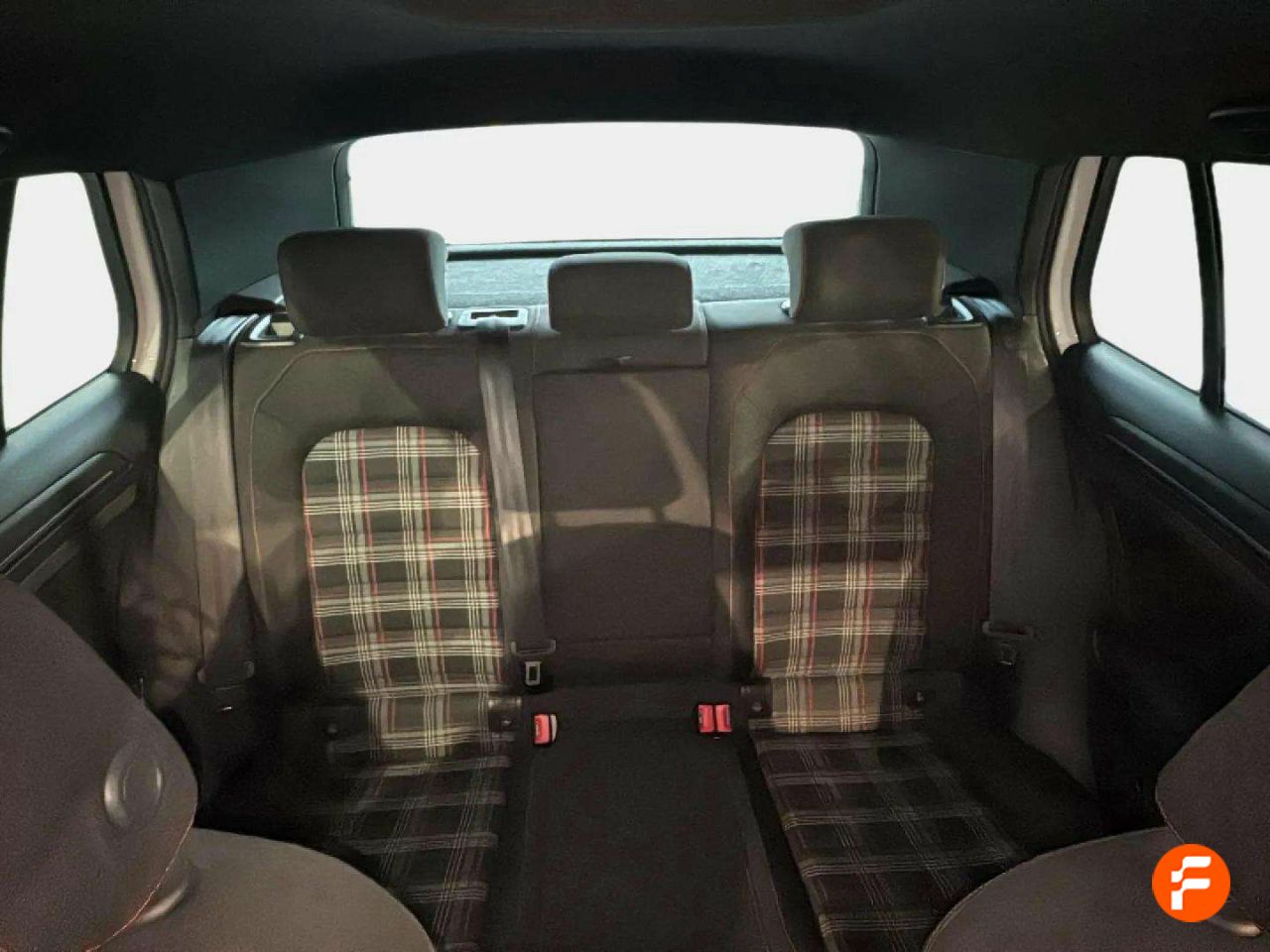 Foto Volkswagen Golf 15