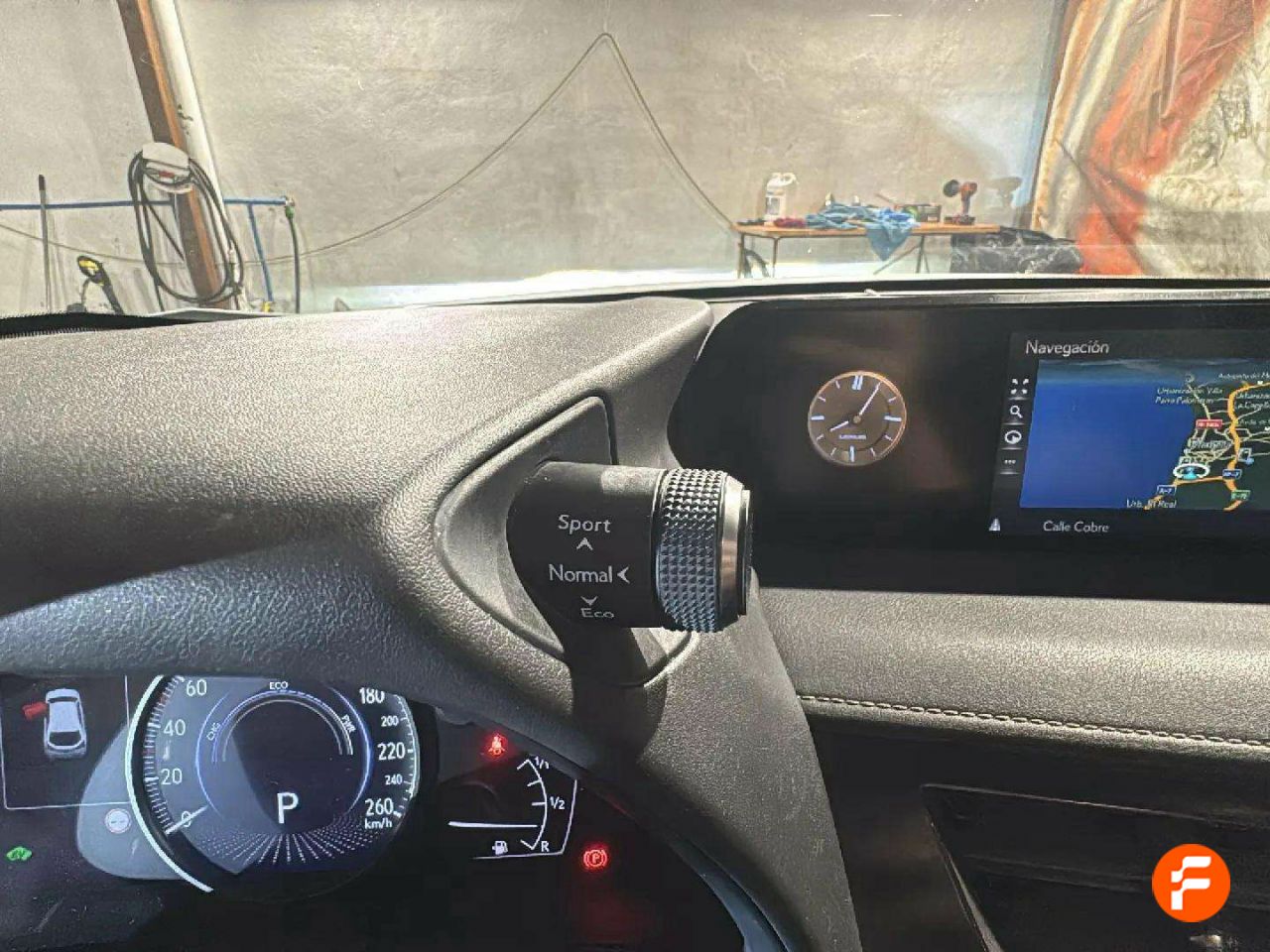 Foto Lexus UX 23