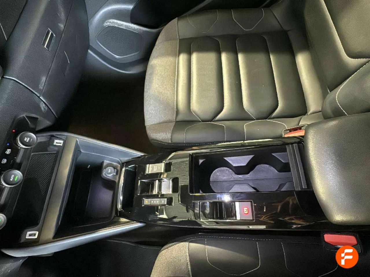 Foto Citroën C4 22