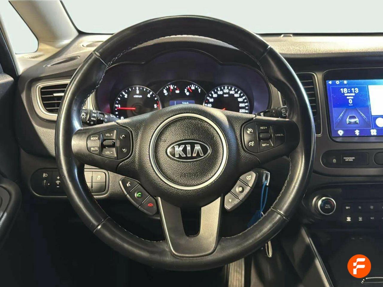 Foto Kia Carens 12