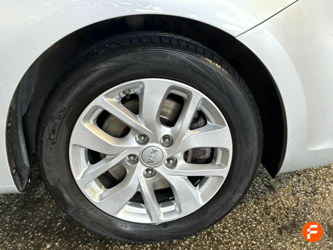 Foto Kia Carens 17