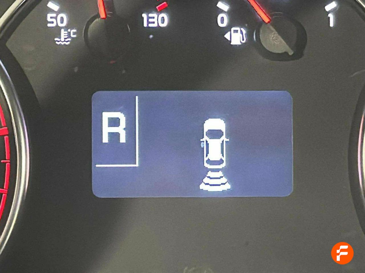 Foto Kia Carens 25
