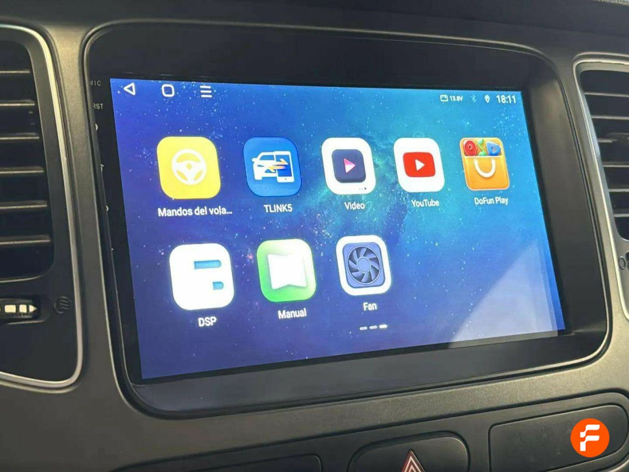 Foto Kia Carens 31