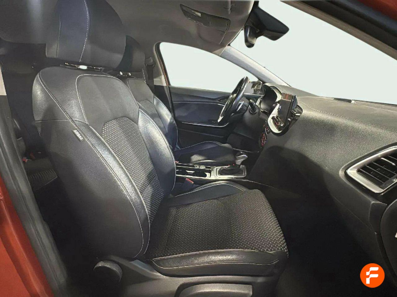 Foto Kia XCeed 14