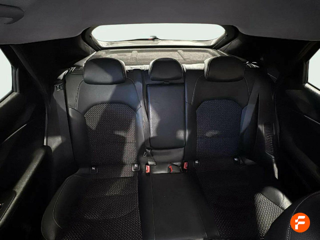 Foto Kia XCeed 16