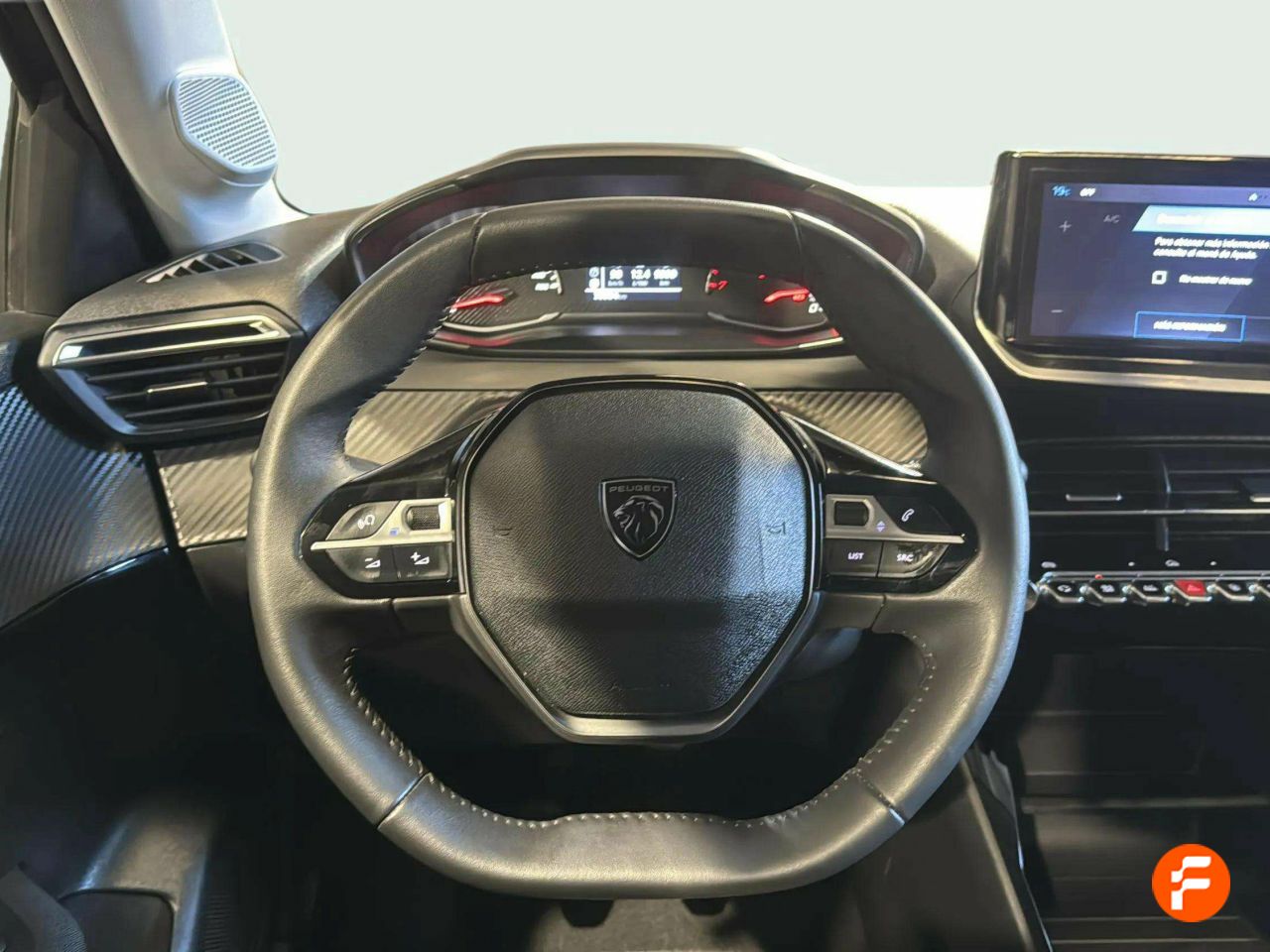 Foto Peugeot 208 12