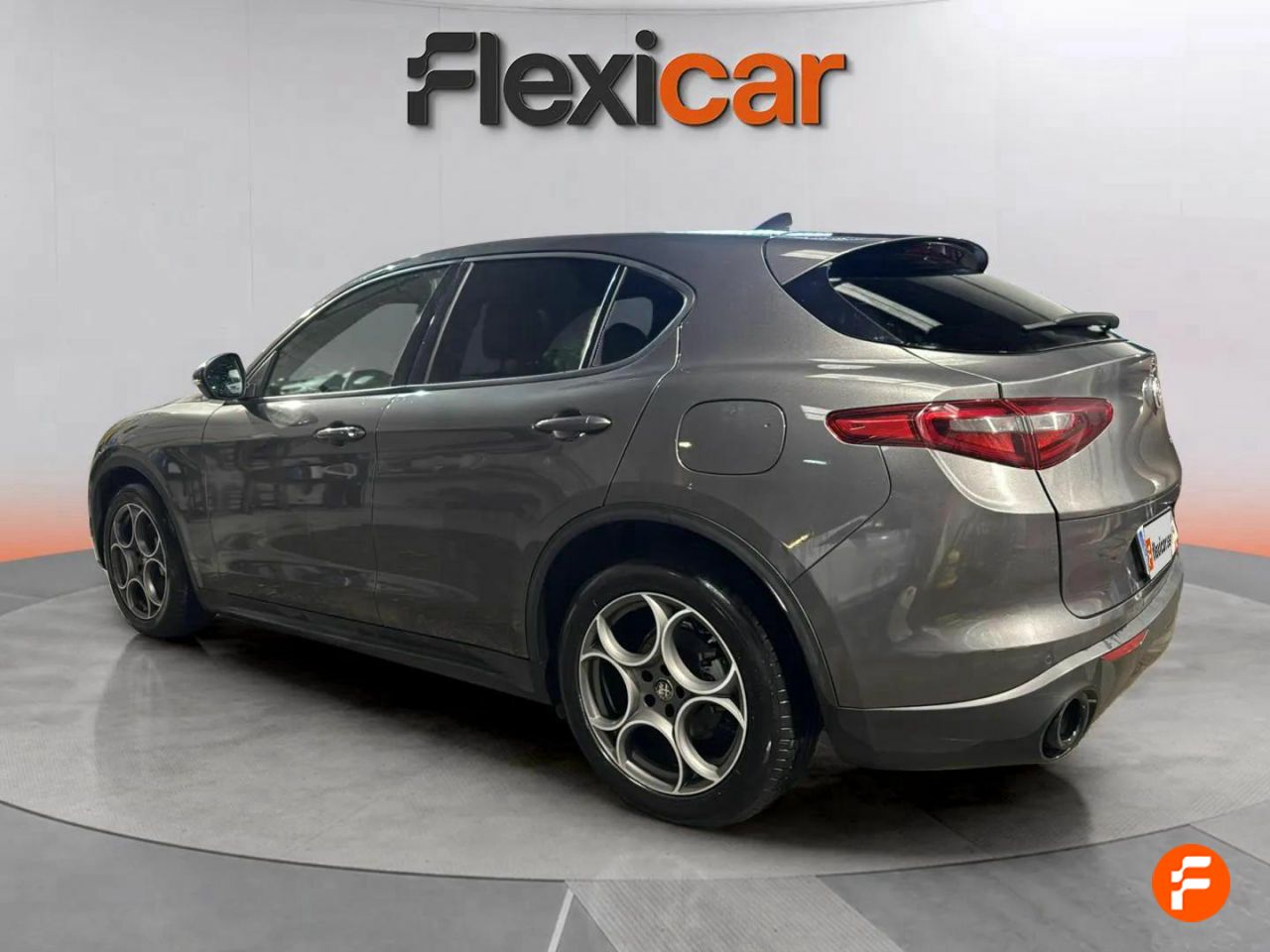 Foto Alfa Romeo Stelvio 8