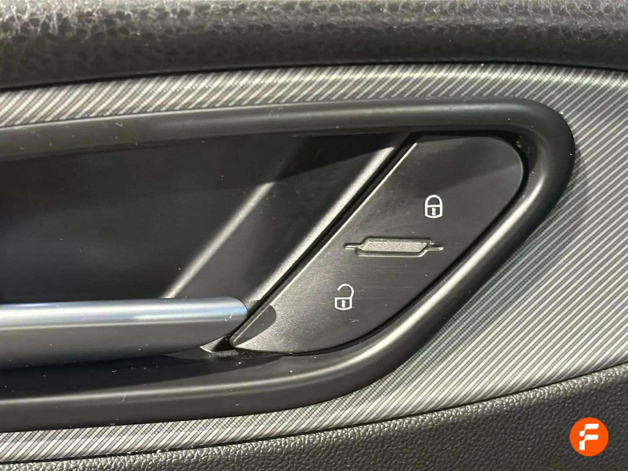Foto Alfa Romeo Stelvio 24
