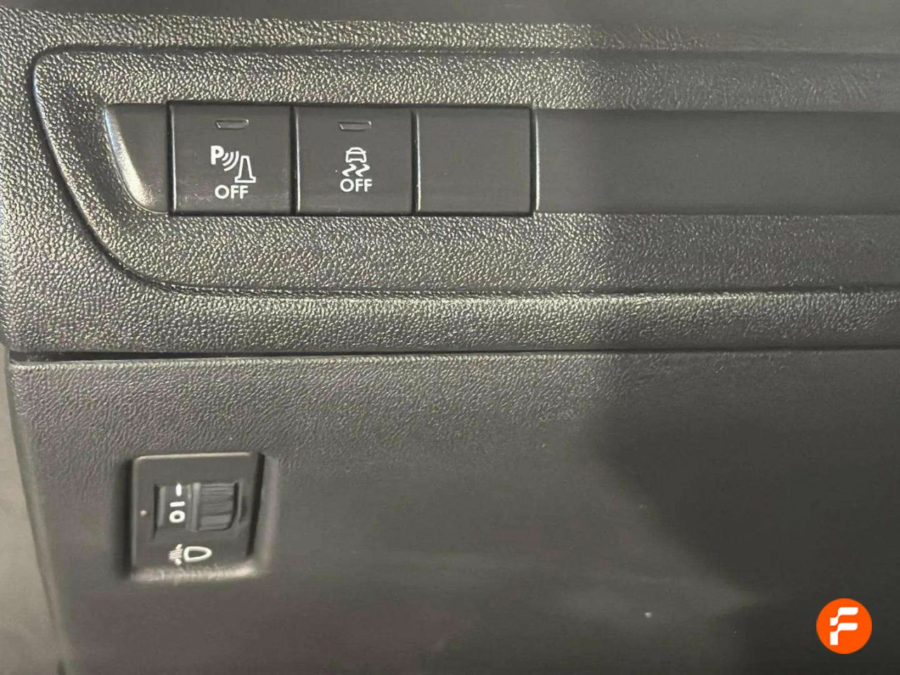 Foto Peugeot 208 20