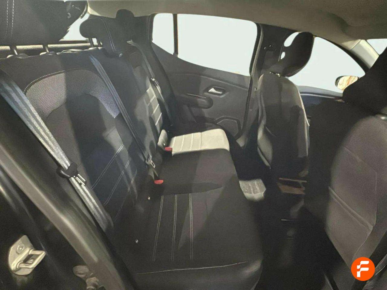 Foto Dacia Sandero 13