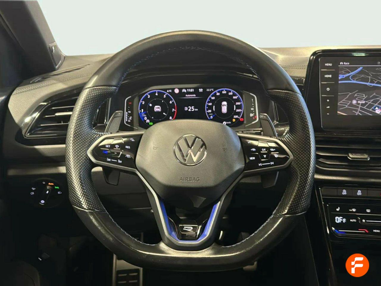 Foto Volkswagen T-Roc 12