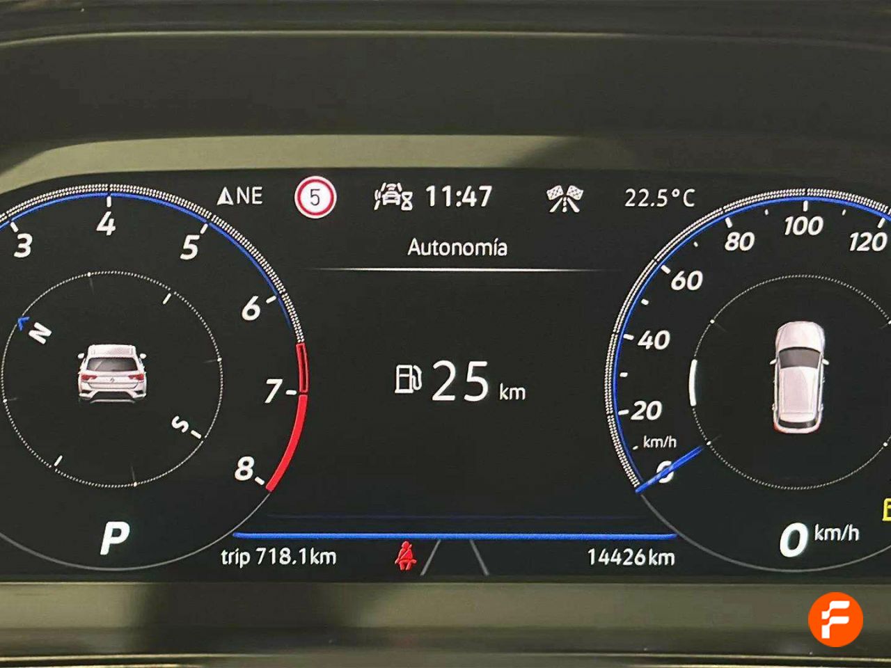 Foto Volkswagen T-Roc 13
