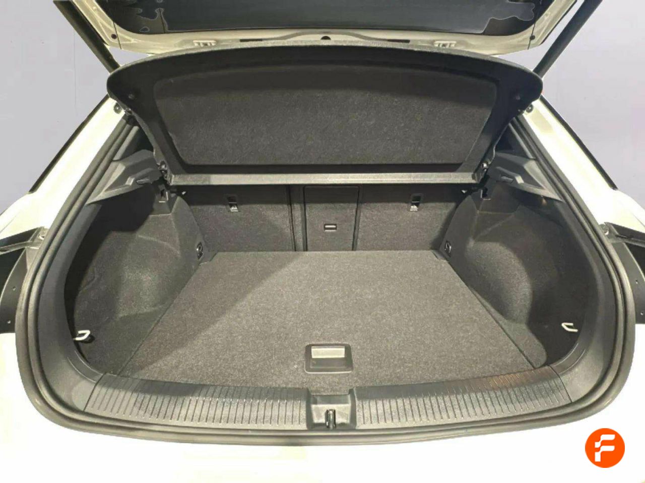 Foto Volkswagen T-Roc 17