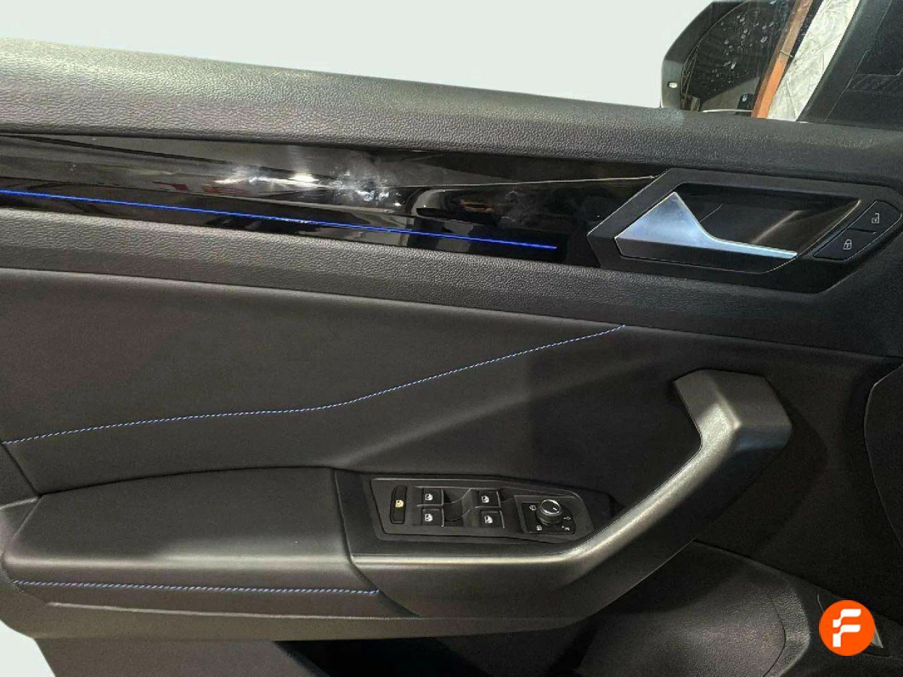 Foto Volkswagen T-Roc 20