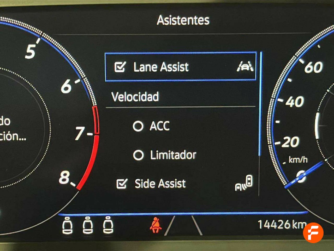 Foto Volkswagen T-Roc 26