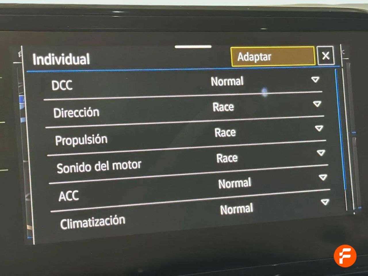 Foto Volkswagen T-Roc 36