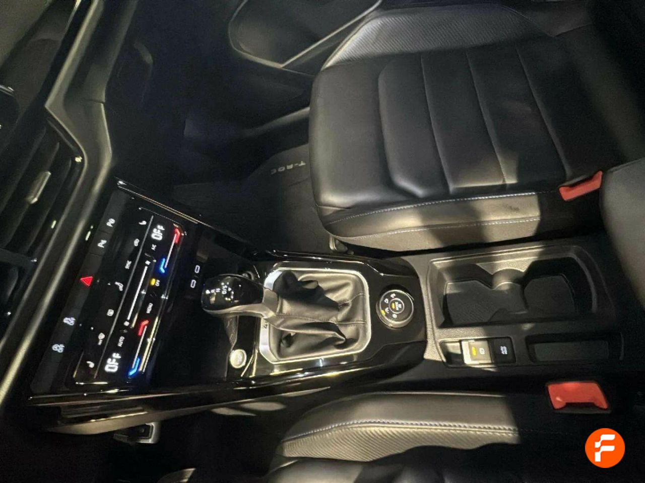 Foto Volkswagen T-Roc 37