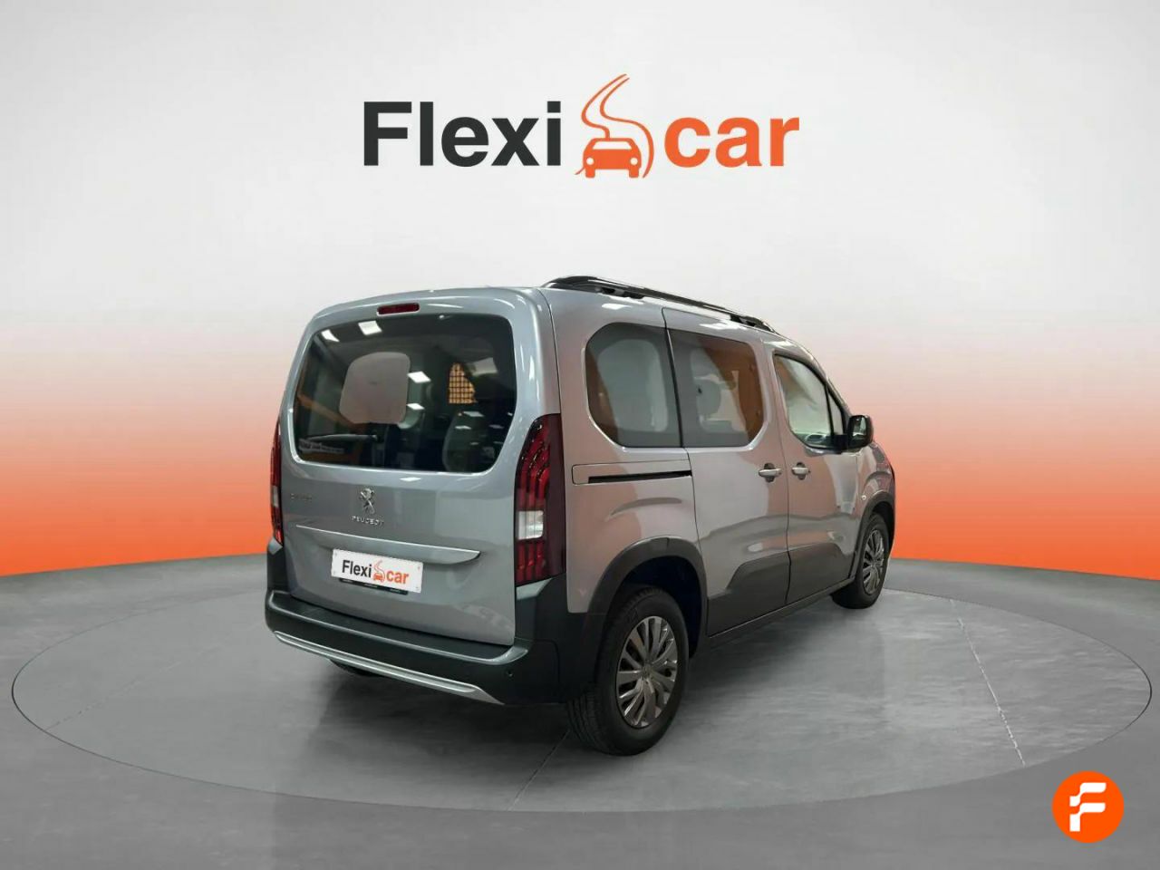 Foto Peugeot Rifter 8