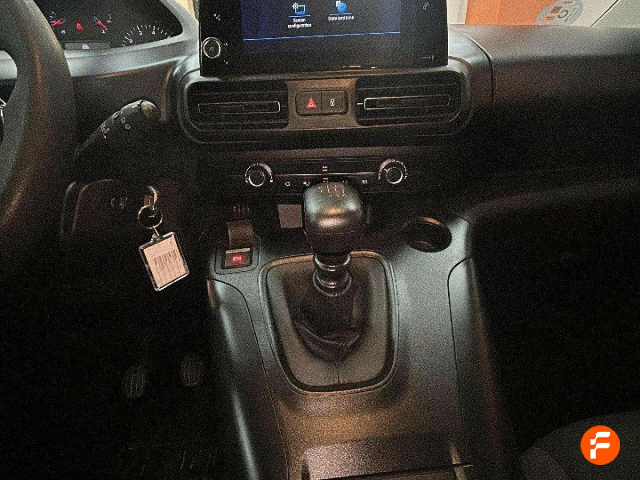Foto Peugeot Rifter 17
