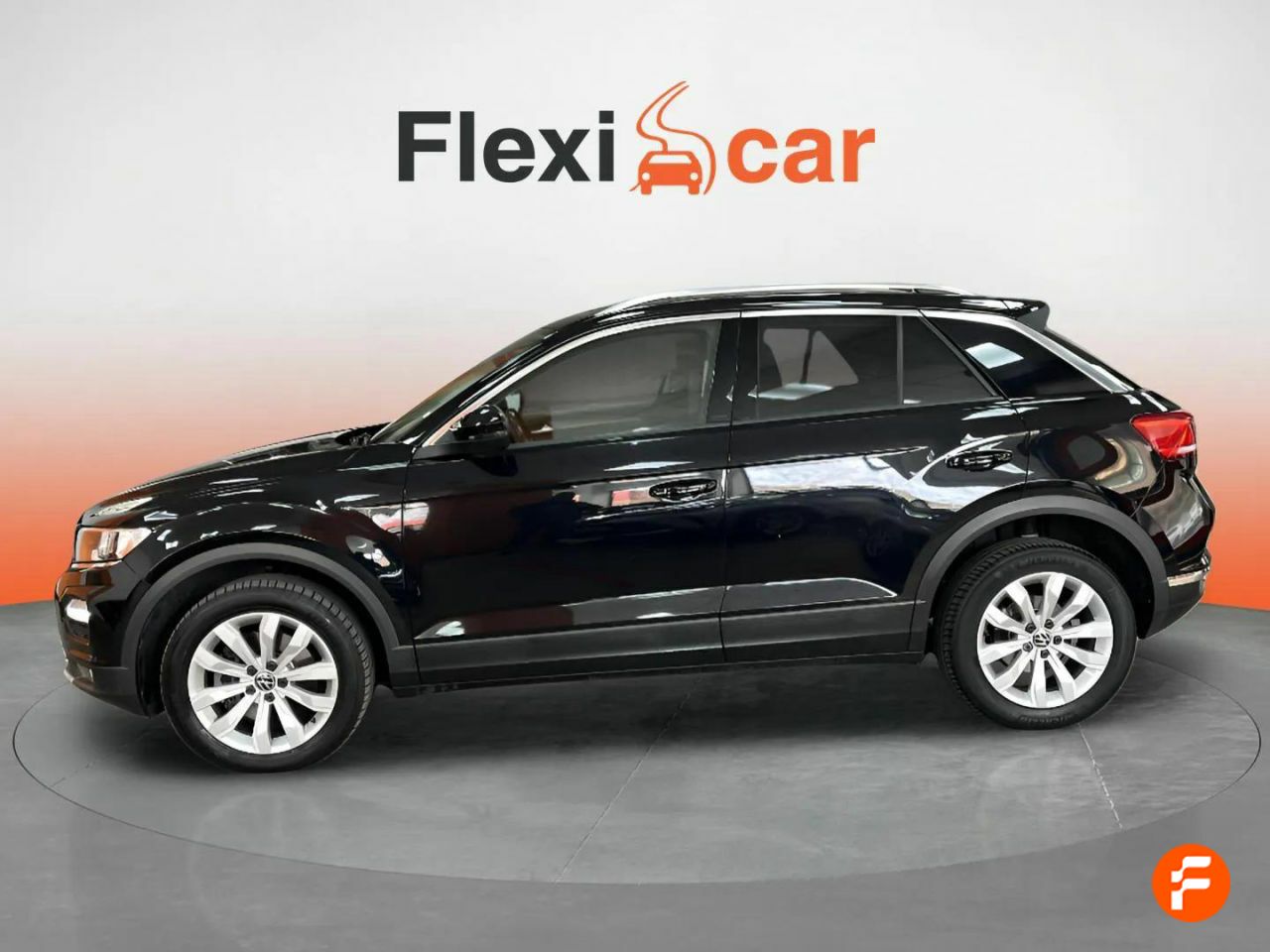 Foto Volkswagen T-Roc 4