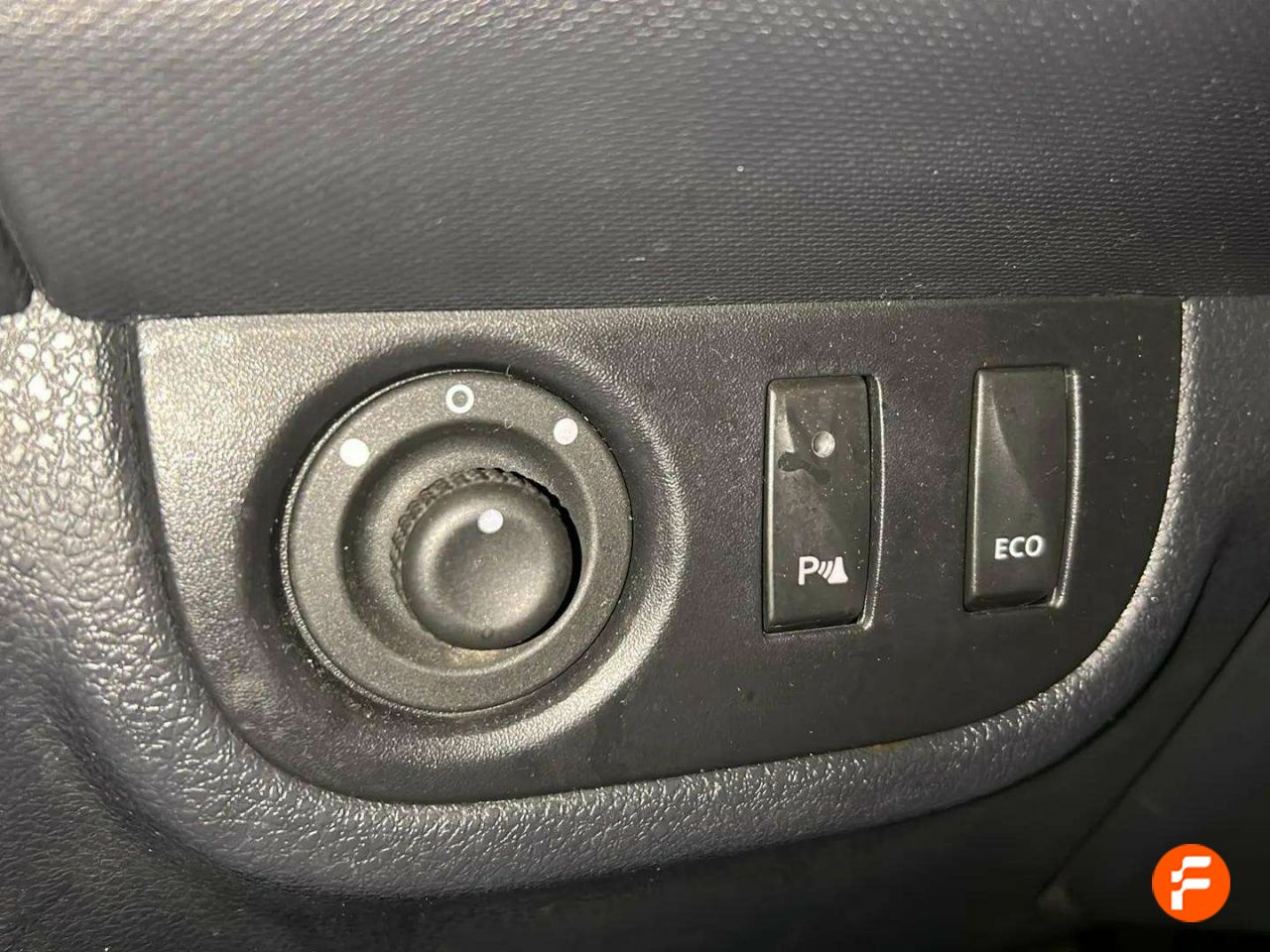 Foto Dacia Sandero 14