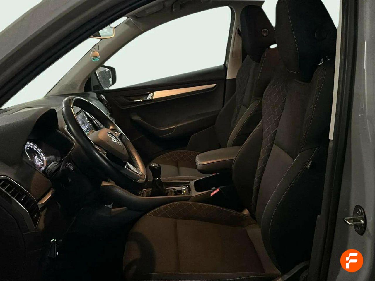 Foto Skoda Karoq 11