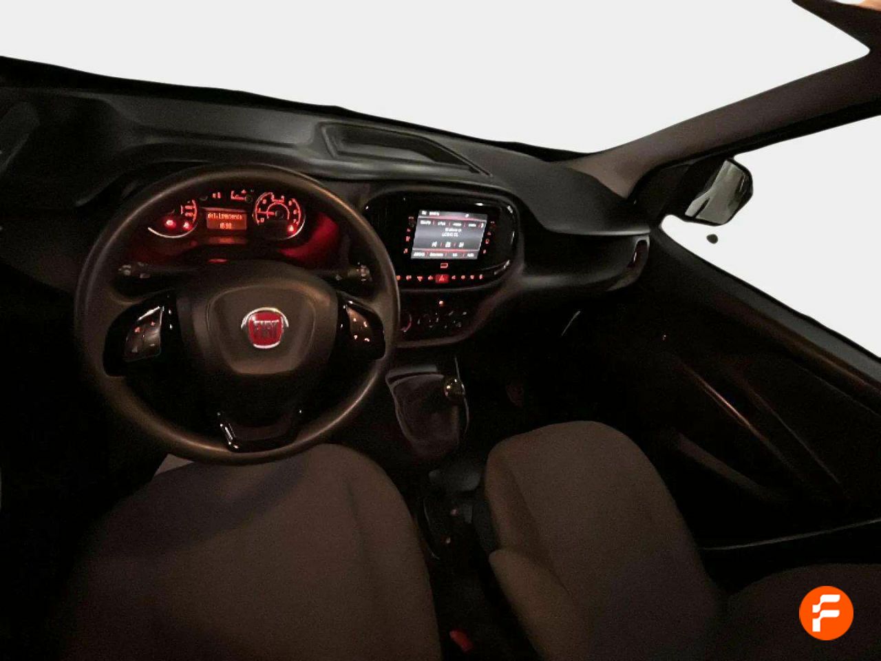 Foto Fiat Doblo 15