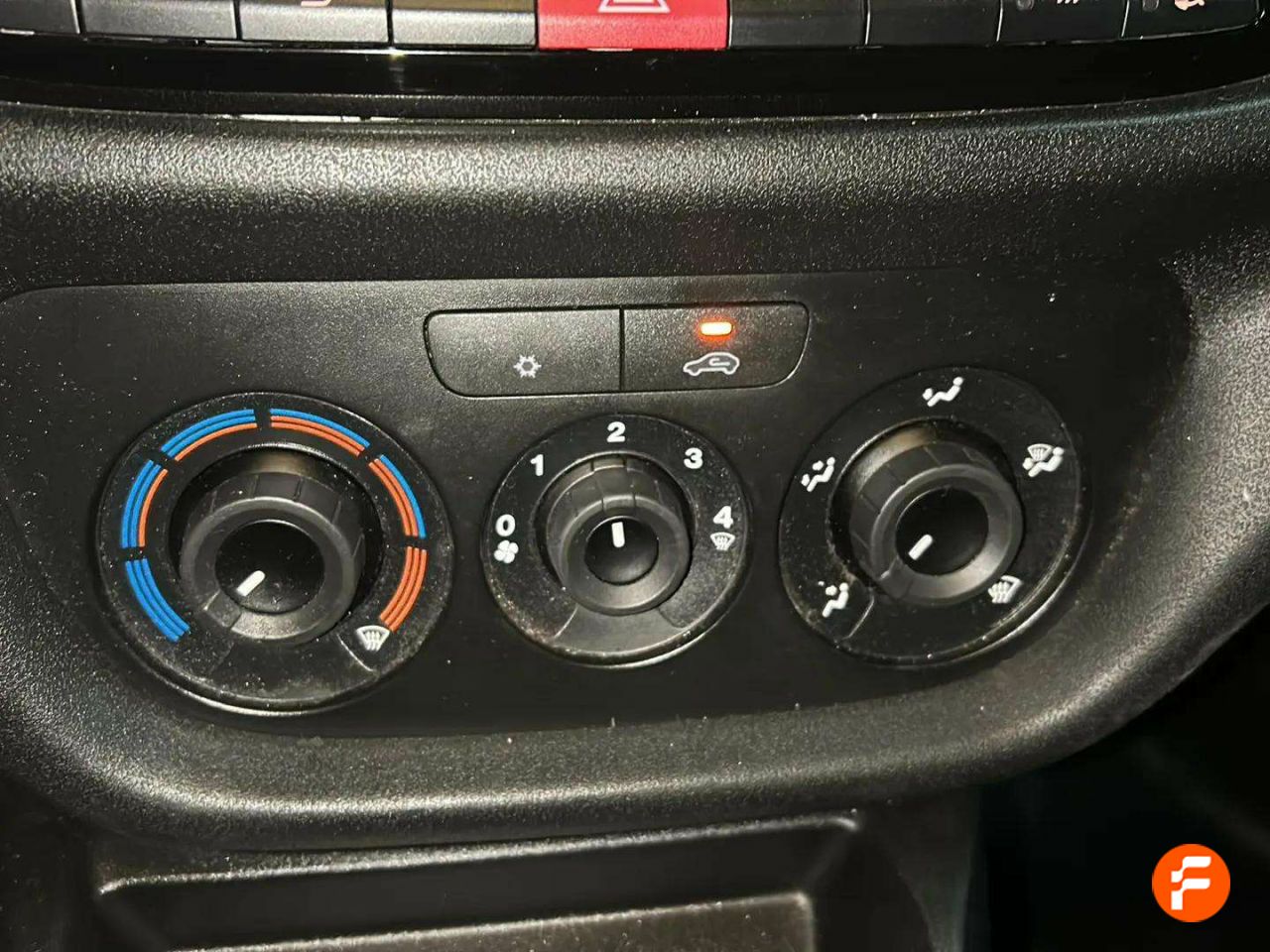 Foto Fiat Doblo 18