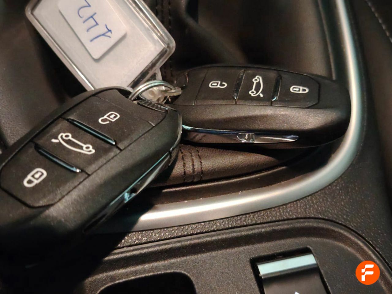 Foto Jeep Avenger 29