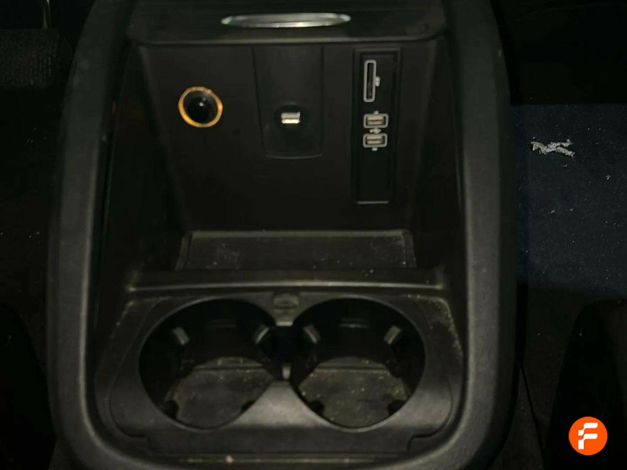 Foto Mercedes-Benz Clase V 28