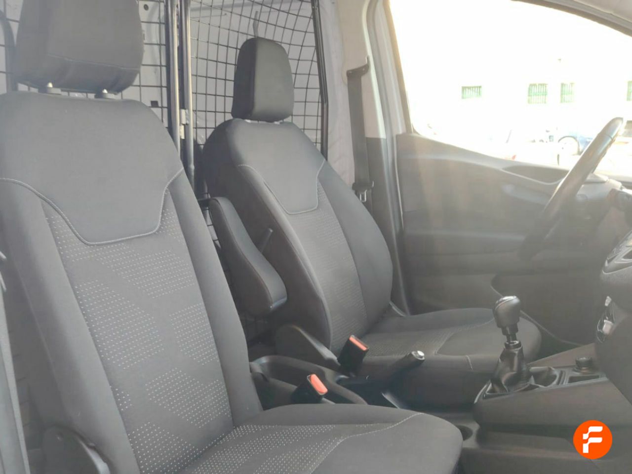 Foto Ford Transit  Courier 19
