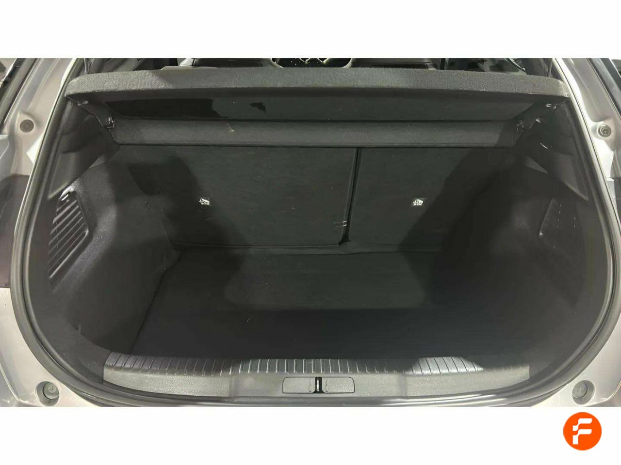 Foto DS Automobiles DS 3 31