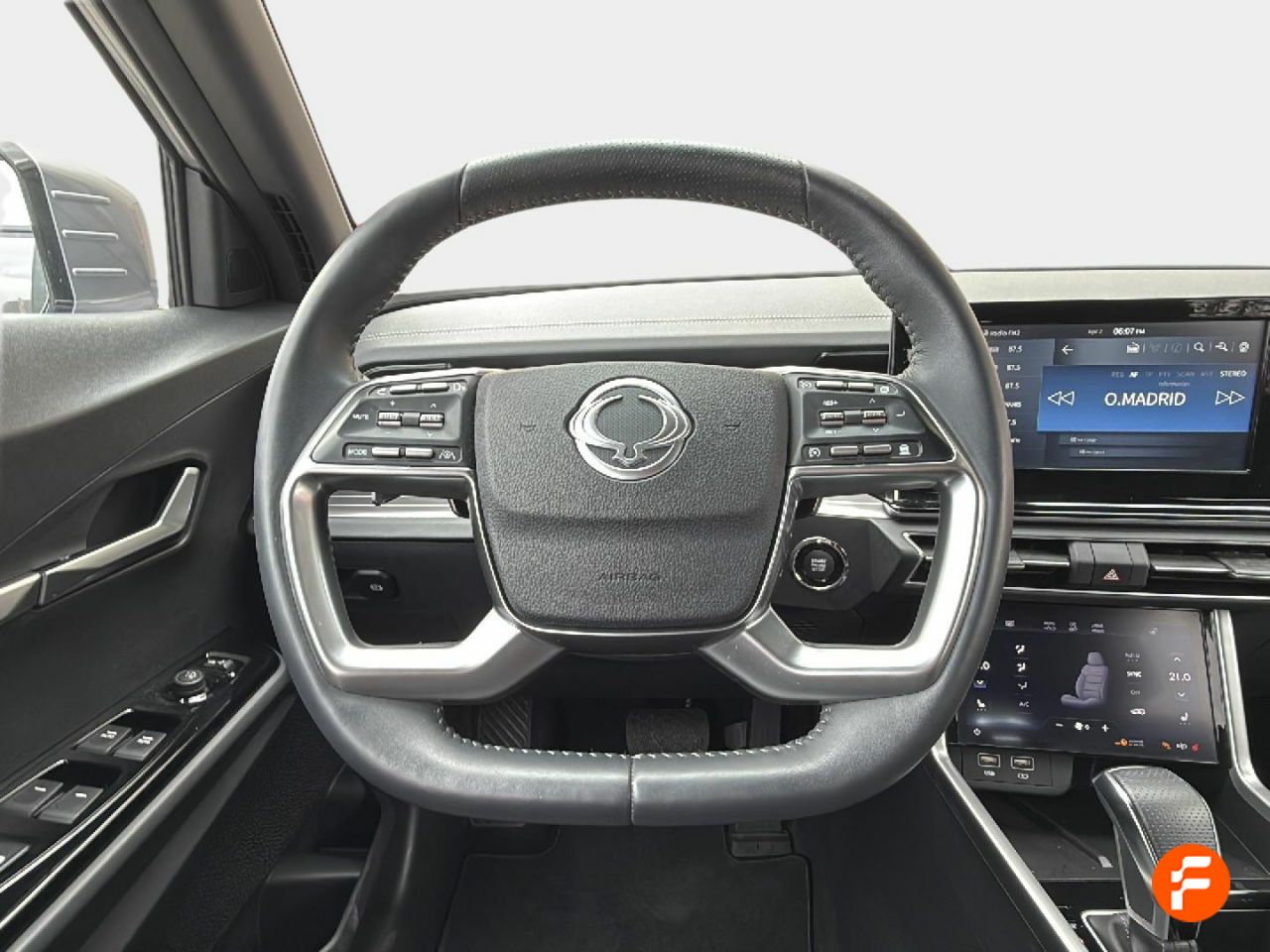 Foto SsangYong Torres 10